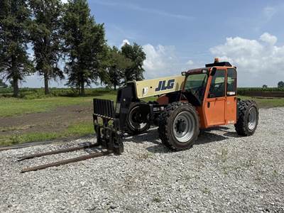 JLG G6-42A Telehandler - 6000lb Capacity, 42ft Lift Height