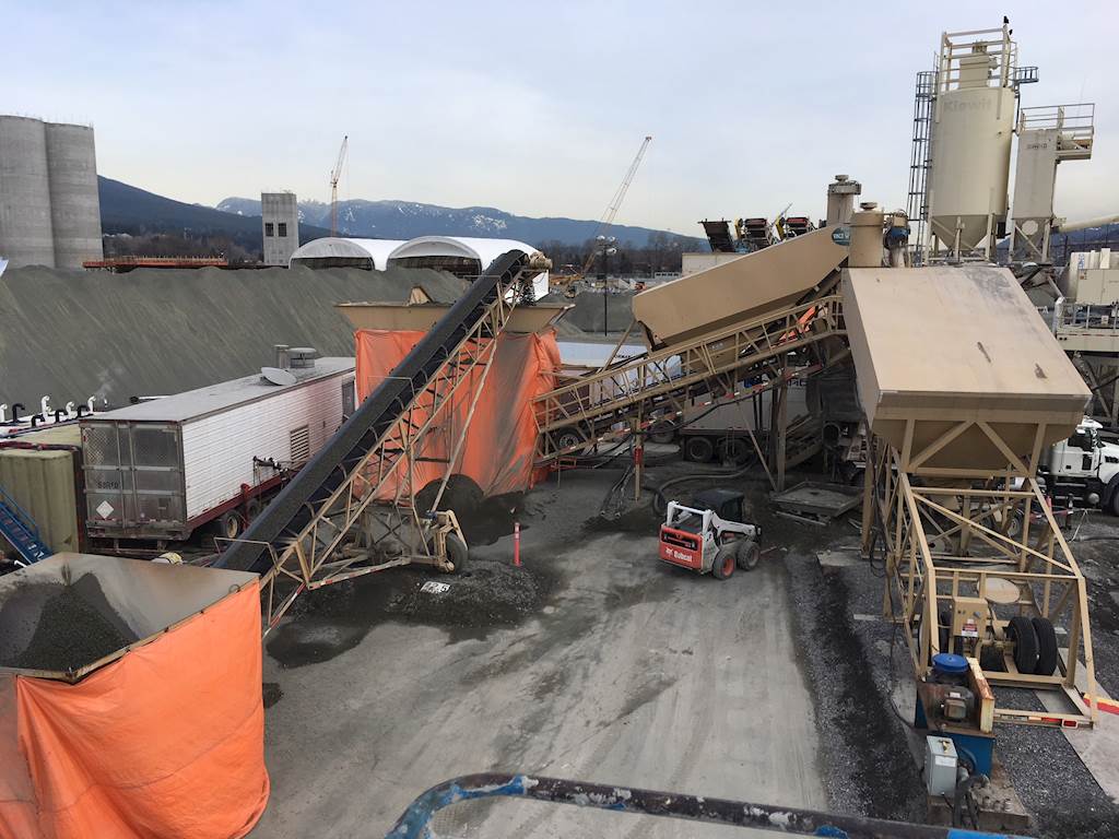 2013 Vince Hagan HT 12400C65/3 Concrete Batch Plant For