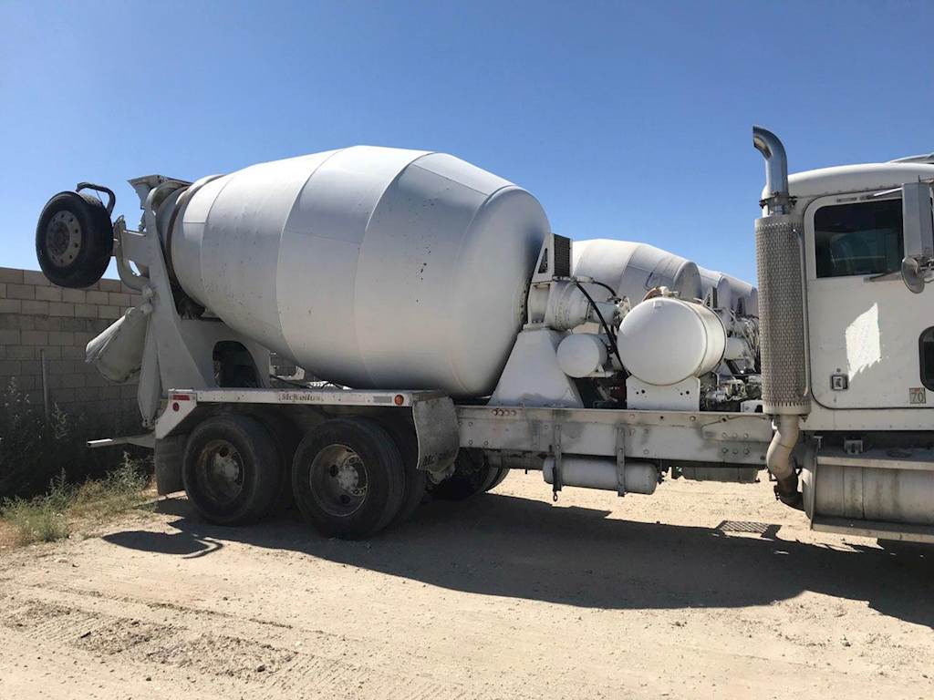 2001 Kenworth W900 Mixer / Ready Mix / Concrete Truck For Sale Gilroy