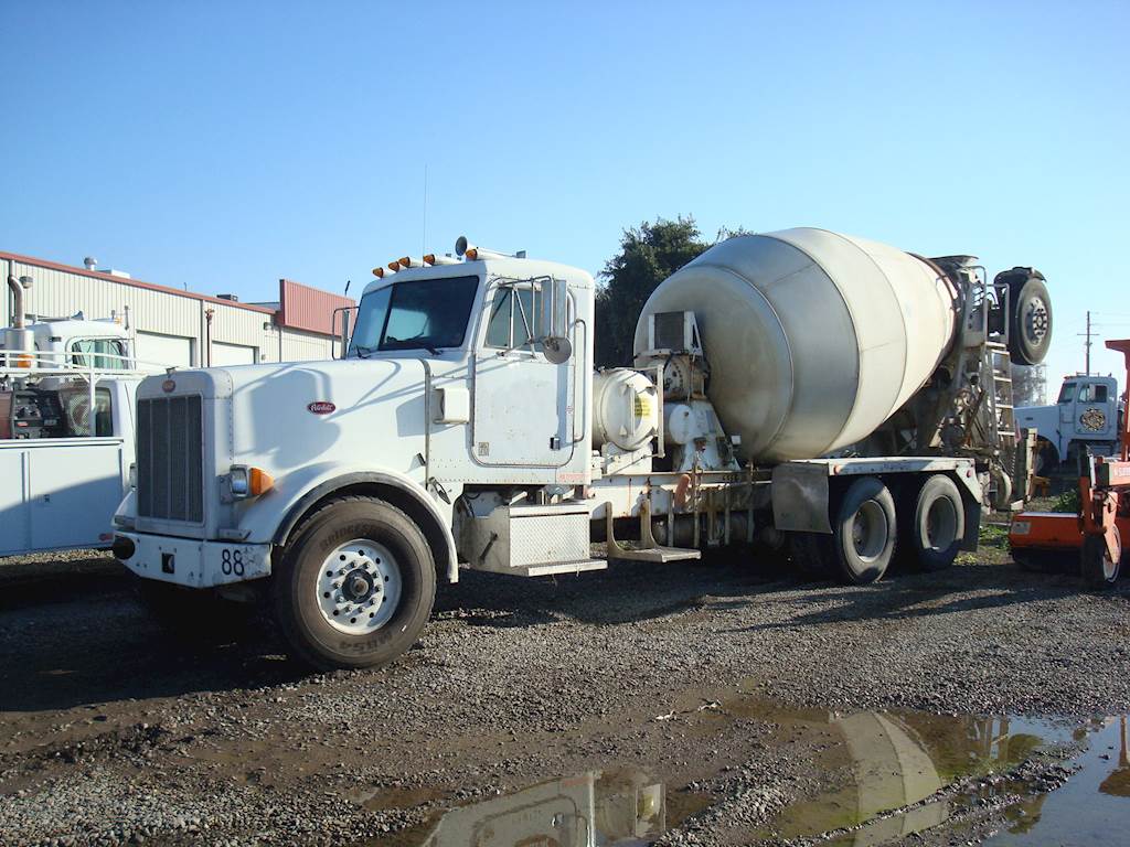 2001 Peterbilt 357 Concrete mixer For Sale, 249,000 Miles ...