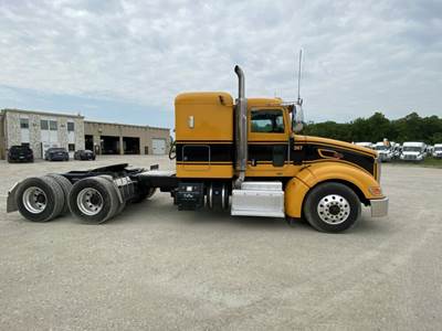 2015 Peterbilt Cabover with Sleeper