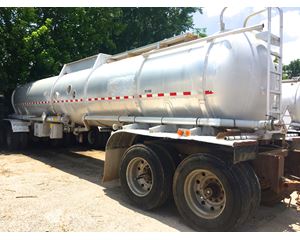 Trailmaster Pup Fertilizer Trailer