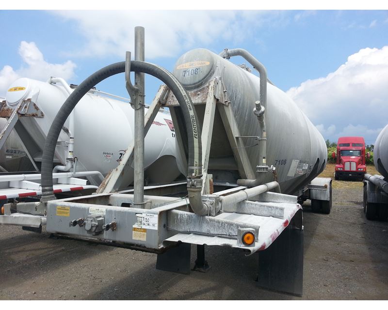 2004 HEIL 1000 CU FT ALUMINUM DRY BULK Pneumatic Bulk Trailer For Sale