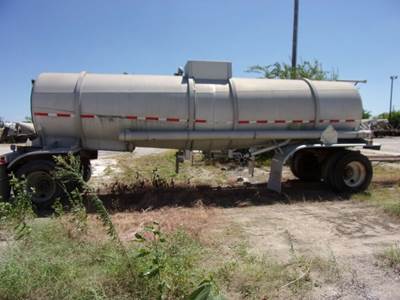 1990 Trail Master Pup Trailer