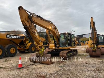 Caterpillar 320 Excavator