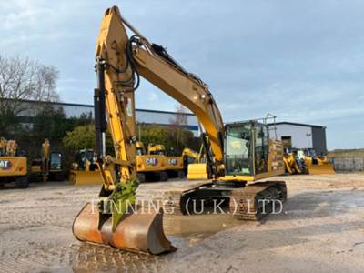 Caterpillar 320 Excavator
