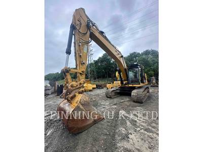 Caterpillar 330 Excavator