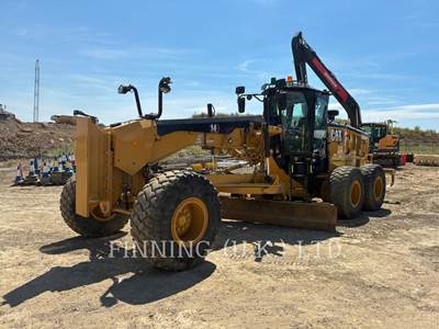 Caterpillar 14-15 Motor Grader