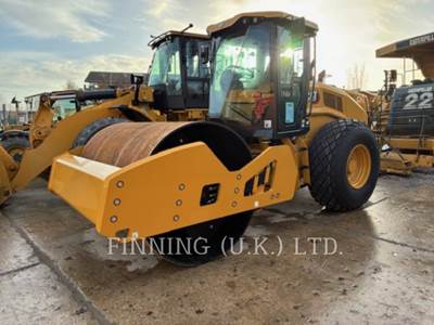 Caterpillar CS12GC Smooth Drum Roller Compactor