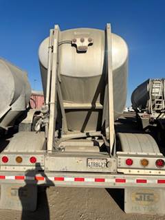2021 J & L Dry Bulk / Pneumatic Tank Trailer