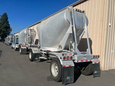 Beall DOUBLES Dry Bulk / Pneumatic Tank Trailer