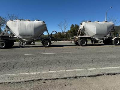 J & L 550 DOUBLES Dry Bulk / Pneumatic Tank Trailer