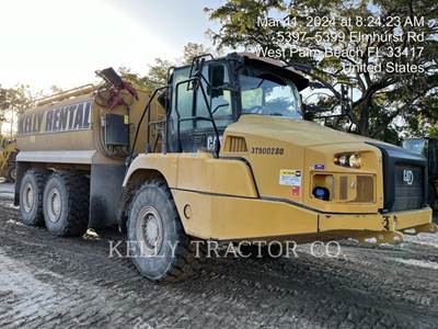 Caterpillar 725 Articulated Truck