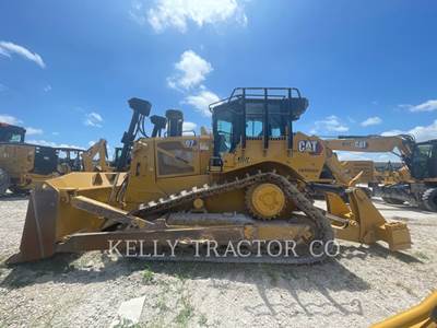 Caterpillar D7-17 Dozer