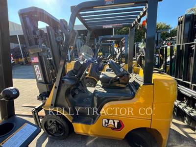 Caterpillar C5000 Forklift