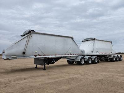 2002 Beall B-Train Belly Clam Dump Trailer /Tri-Tri axles / 74 Cubic Yards