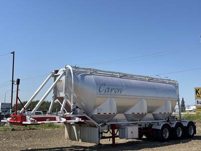 2012 Polar 1,450 Cubic ft Dry Bulk / Pneumatic Aluminum Tank Trailer