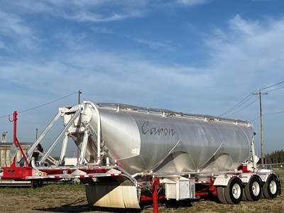 2012 Polar 1,240 Cubic ft Dry Bulk / Pneumatic Aluminum Tank Trailer