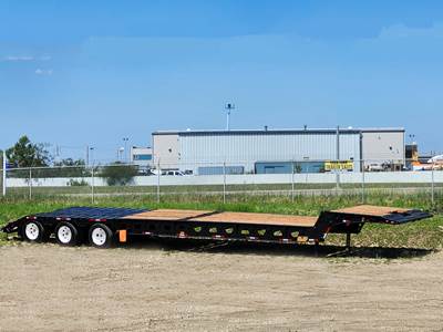 2004 Gerrys 40 Ton Scissorneck / Folding neck Trailer / Tri axle / 51ft long 10ft Wide