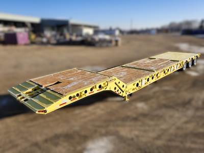 2012 Gerrys 55 Ton Scissorneck / Folding neck Tri axle / 10' Deck width Trailer