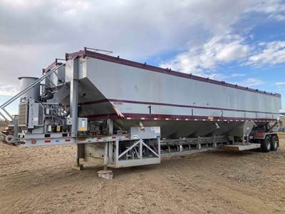 2011 Appco 4,000 CUBIC FT SAND STORAGE PIG DRY BULK TANK TRAILER WITH CONVEYOR BELT SYSTEM