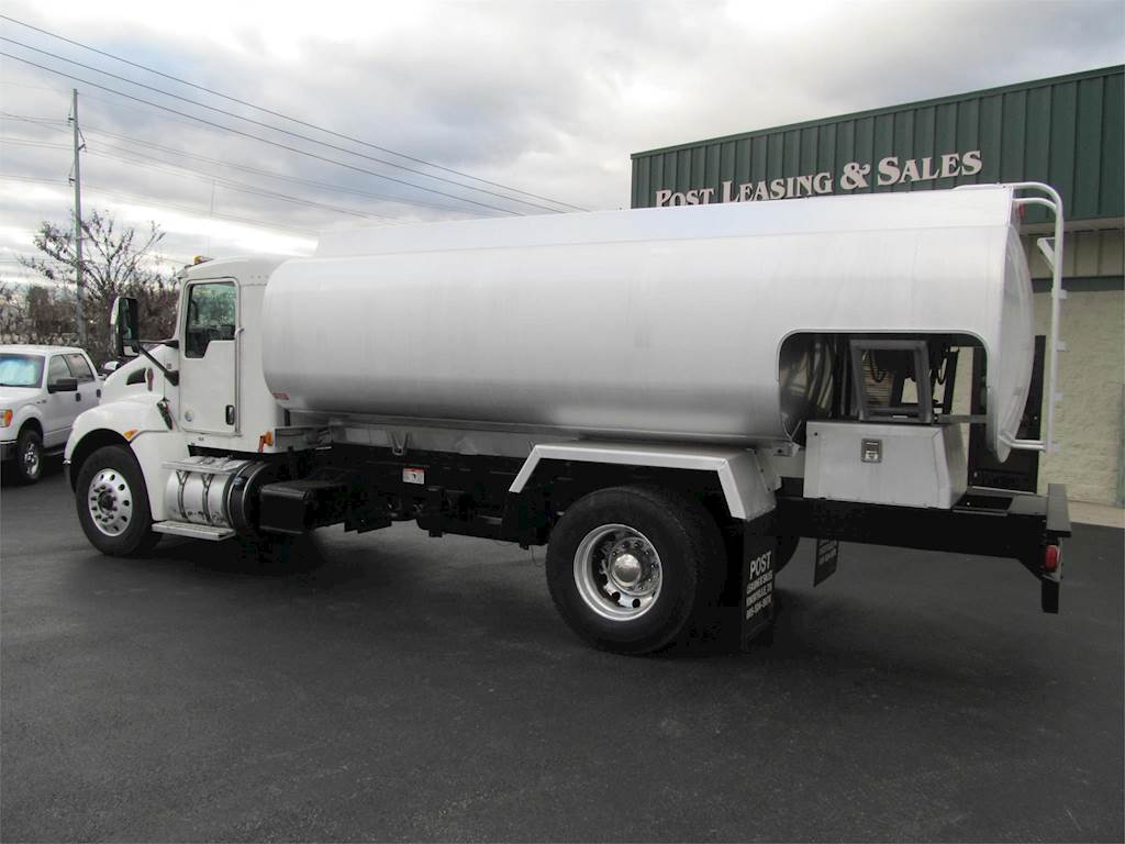 2015 Kenworth T370 Single Axle Gasoline / Fuel Truck Paccar, 320HP, 6