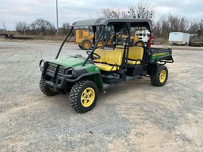 John Deere GATOR 825S4 Utility Vehicle