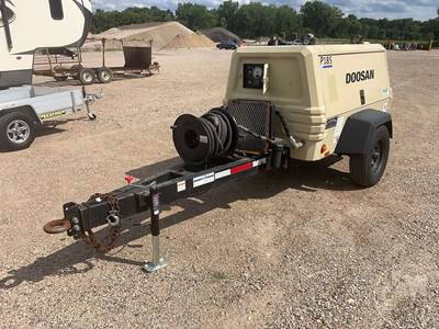 Doosan P185WD0-T4F Air Compressor