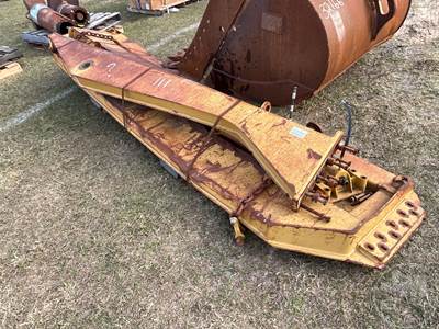 Caterpillar 730 Articulated Truck