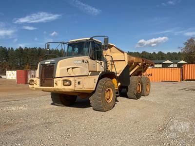John Deere 350D 6X6 Articulated Truck