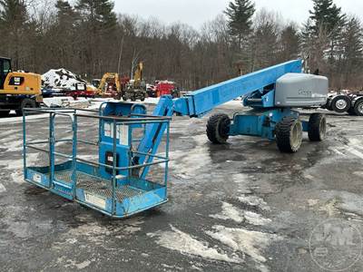 S65 Articulating Boom Lift