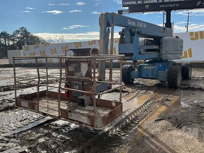 Z-60/34 Articulating Boom Lift