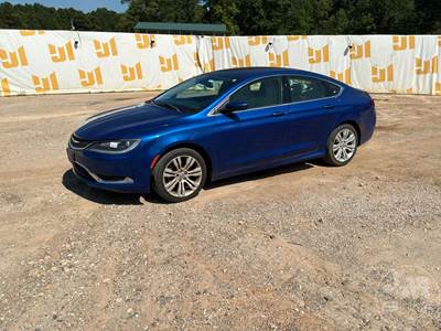 Chrysler 200