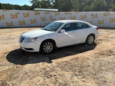 Chrysler 200