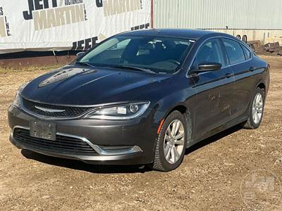 Chrysler 200