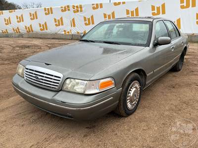 Ford Crown Victoria