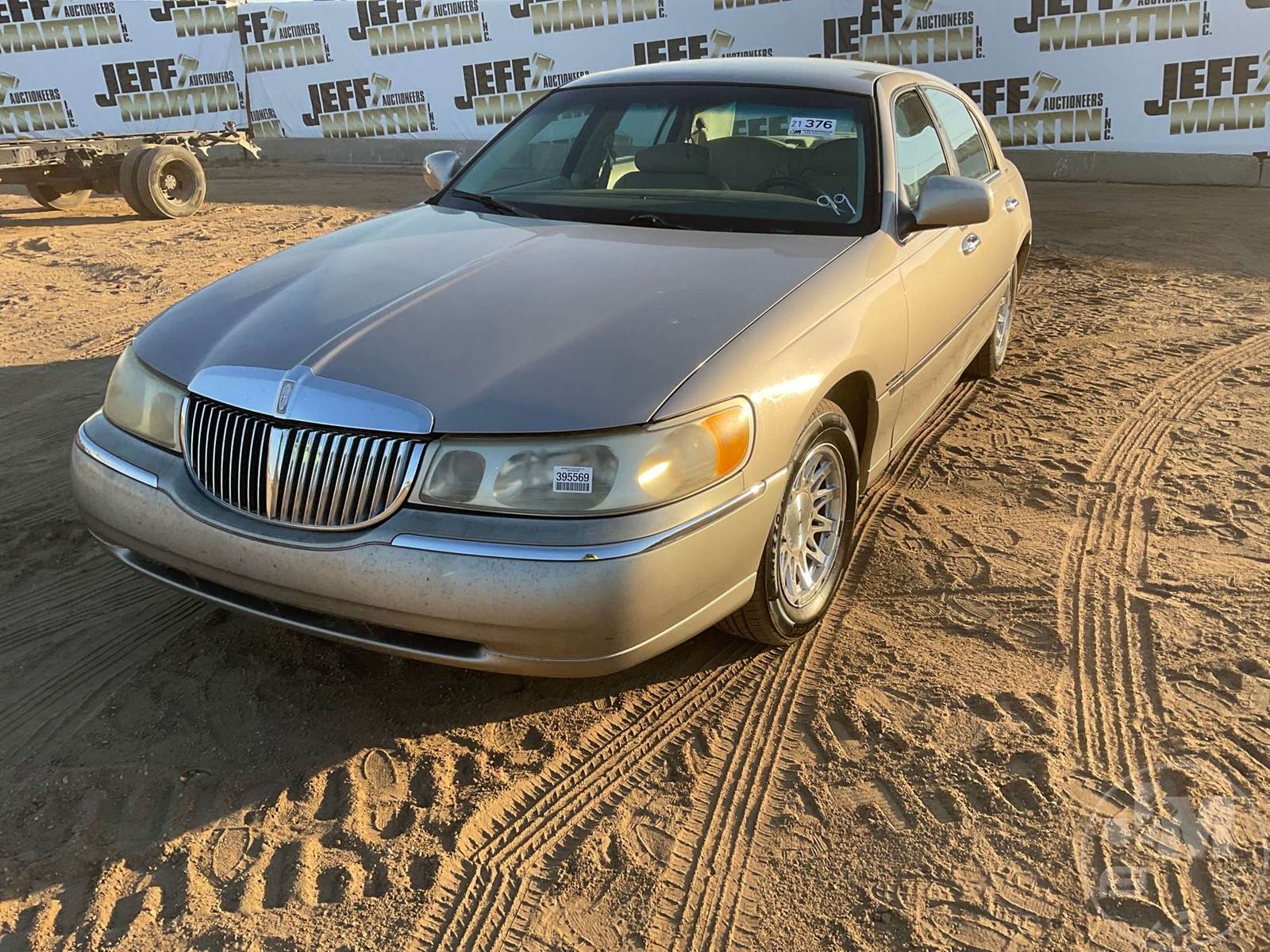 1999 Lincoln Town Car For Sale Brooklyn, MS 395569