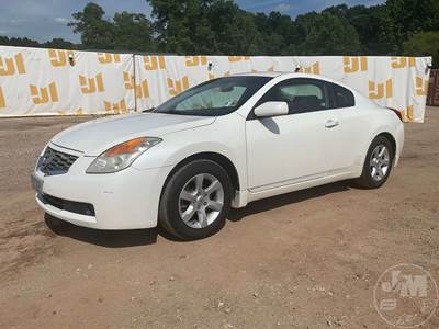Nissan ALTIMA S 2 DOOR