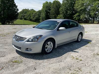 Nissan ALTIMA S