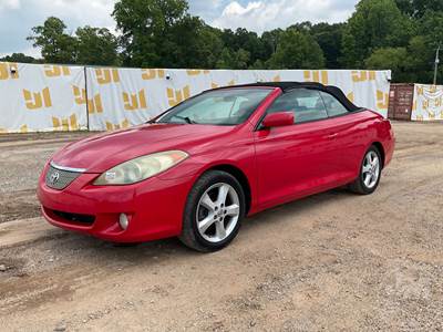 Toyota CAMRY SOLARA SE CONVERTIBLE