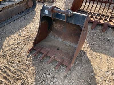 Caterpillar Backhoe Attachment