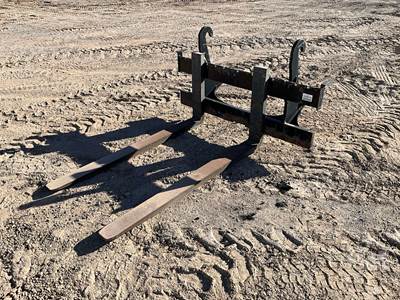 John Deere WORKSITE PRO Backhoe Attachment