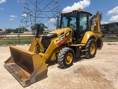 Caterpillar 420F2 Backhoe