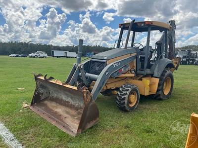 John Deere 310J Backhoe
