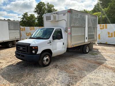 Ford E-450 Beverage Truck