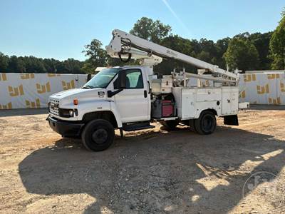 GMC C5500 Boom / Bucket Truck