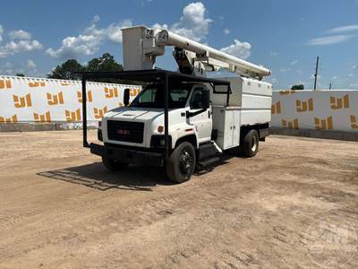 GMC C7 Boom / Bucket Truck