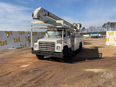 International 1954 Boom / Bucket Truck