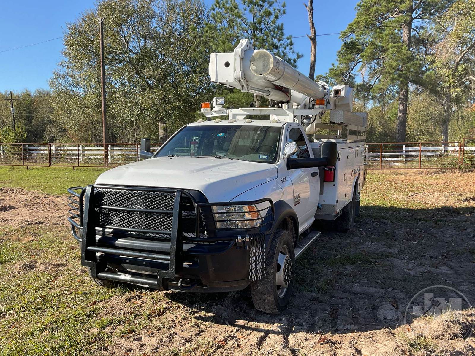 2014 RAM 5500 Boom / Bucket Truck For Sale Cleveland, TX 366550