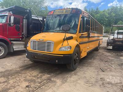 Freightliner B2 Bus Chassis Bus